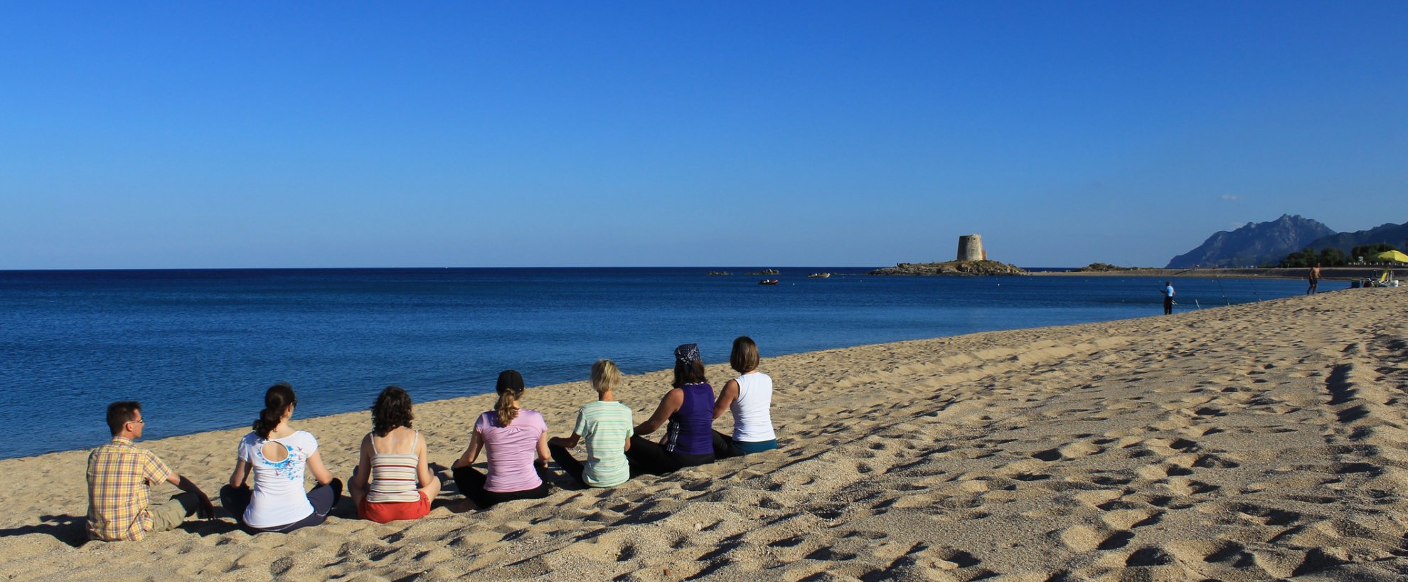 Sardinien Yogagruppe Strand