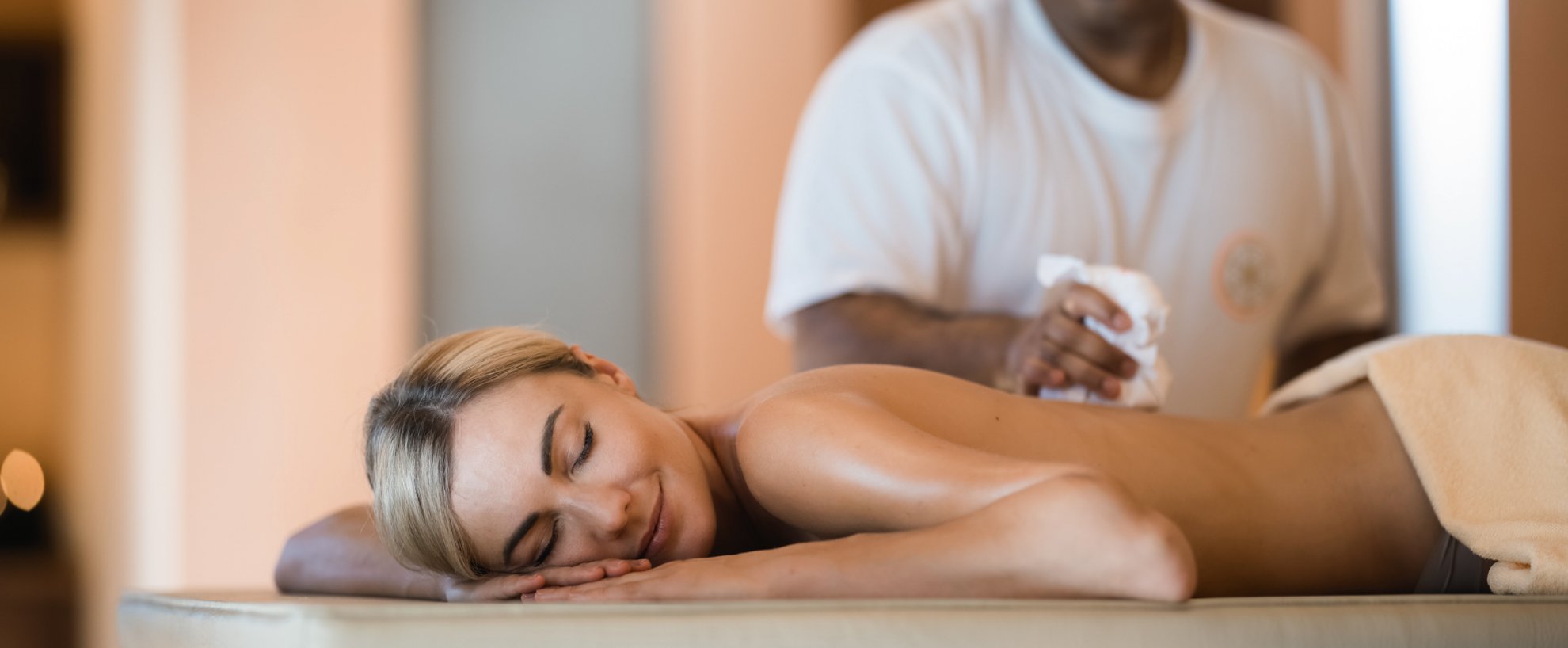 ayurveda urlaub italien suedtirol hotel engel ayurveda massage