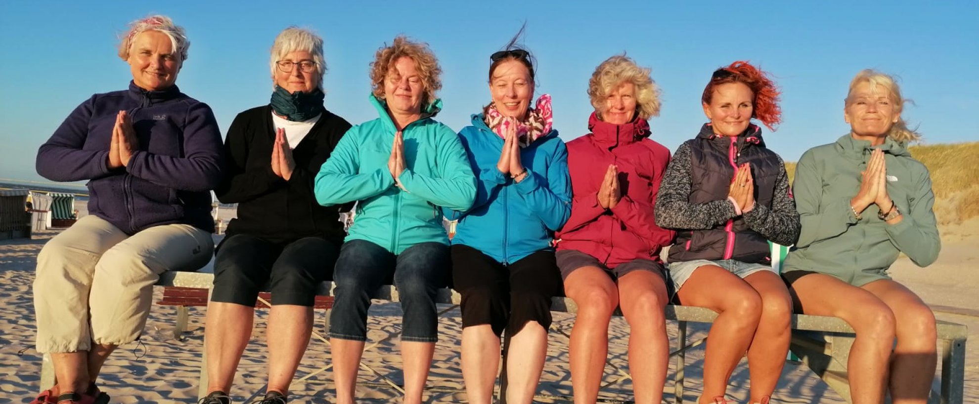 yoga urlaub reisen deutschland baltrum naturhotel gruppe strand