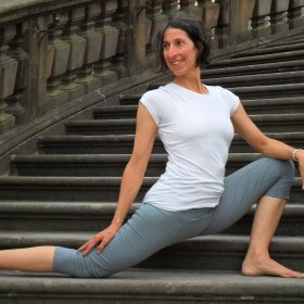 Yogalehrerin Christiane Bolg